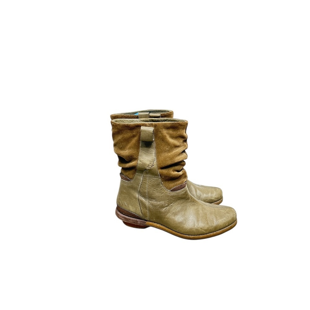 Patagonia Addie olive suede and leather Ankle Boots size 6.5
